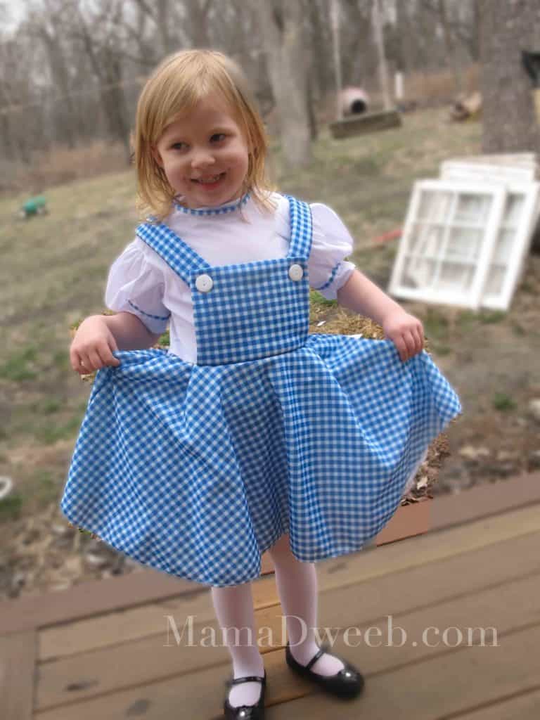 Lizzie as Dorothy