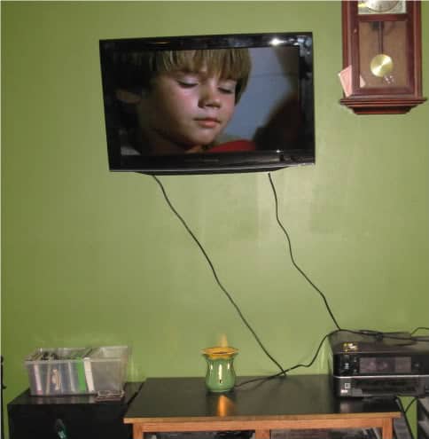 Wall mounted TV – best idea ever!