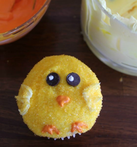 A yellow chick easter cupcake