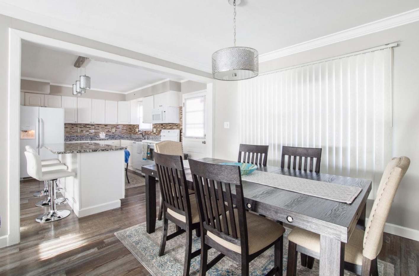 Dedicated Dining Rooms & Other Dining Spot Ideas