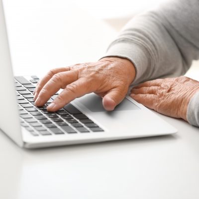 Help Your Aging Parents Determine Their Medicare Eligibility