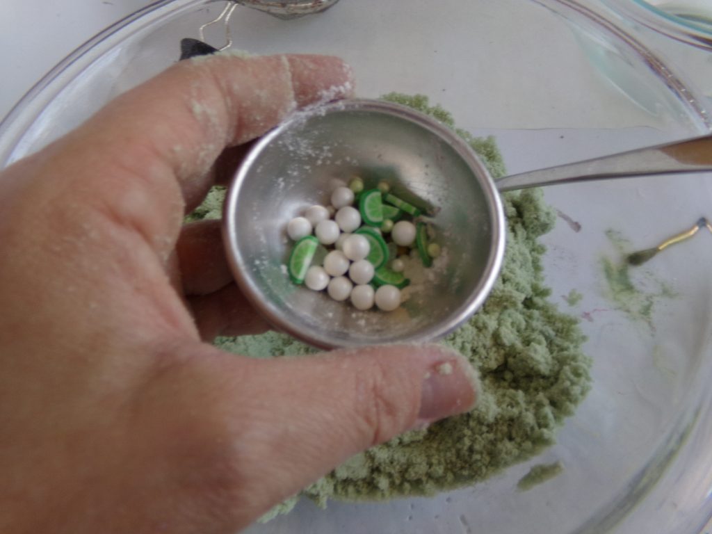 Margarita Sprinkles in the bath bomb molds
