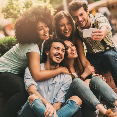 6 Tips to Plan a Stress-Free Trip with A Large Group