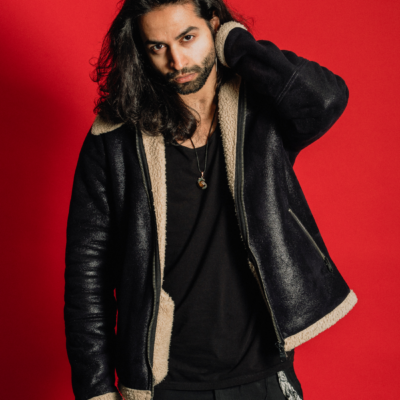 Guys, Planning A Romantic Getaway? Consider These Wardrobe Essentials