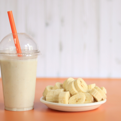 Simple 5 Minute Banana Smoothie Recipe