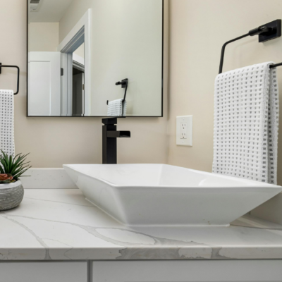 How to Choose the Right Fixtures for Your Bathroom