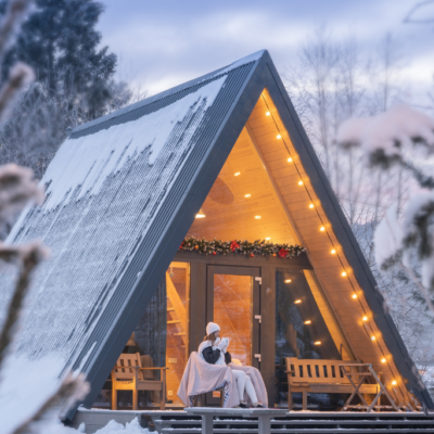 What to Look for in Winter Airbnbs and Cabins So You’re Not Freezing